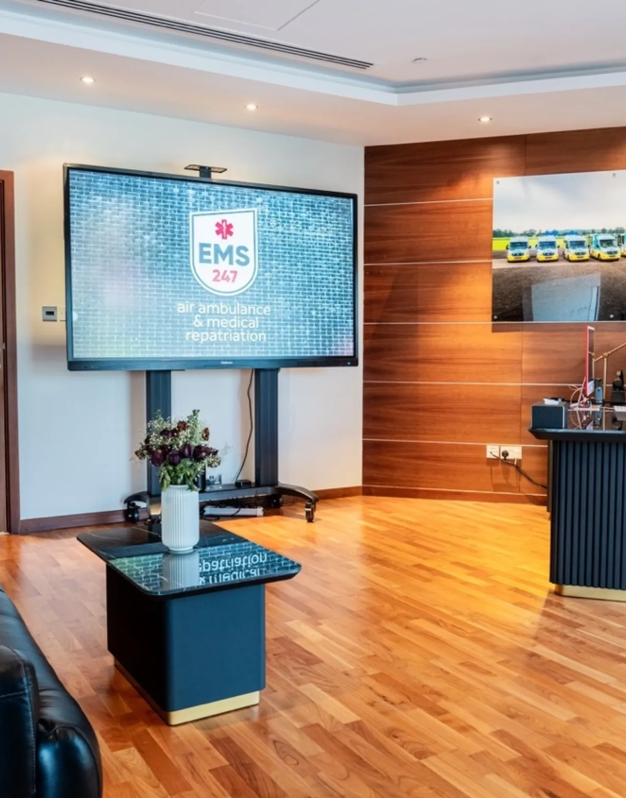 EMS Dubai19