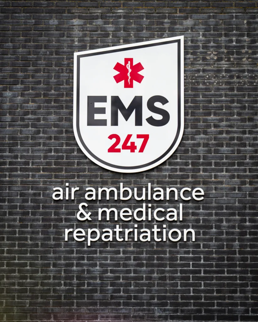 Repatriëringsdiensten van EMS | Van ambulancevlucht tot ambulancevervoer op de grond